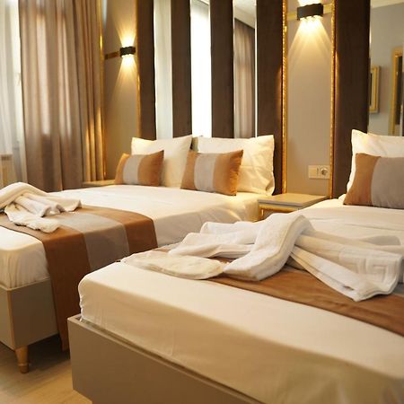 Taksim Maria Suit Hotel Истанбул Екстериор снимка