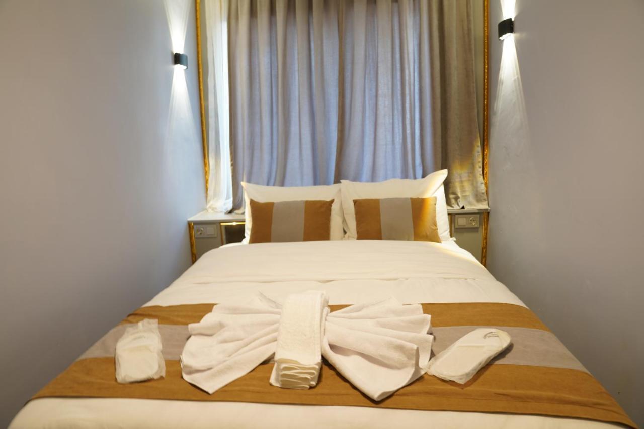 Taksim Maria Suit Hotel Истанбул Екстериор снимка