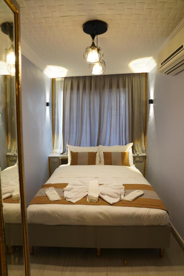 Taksim Maria Suit Hotel Истанбул Екстериор снимка